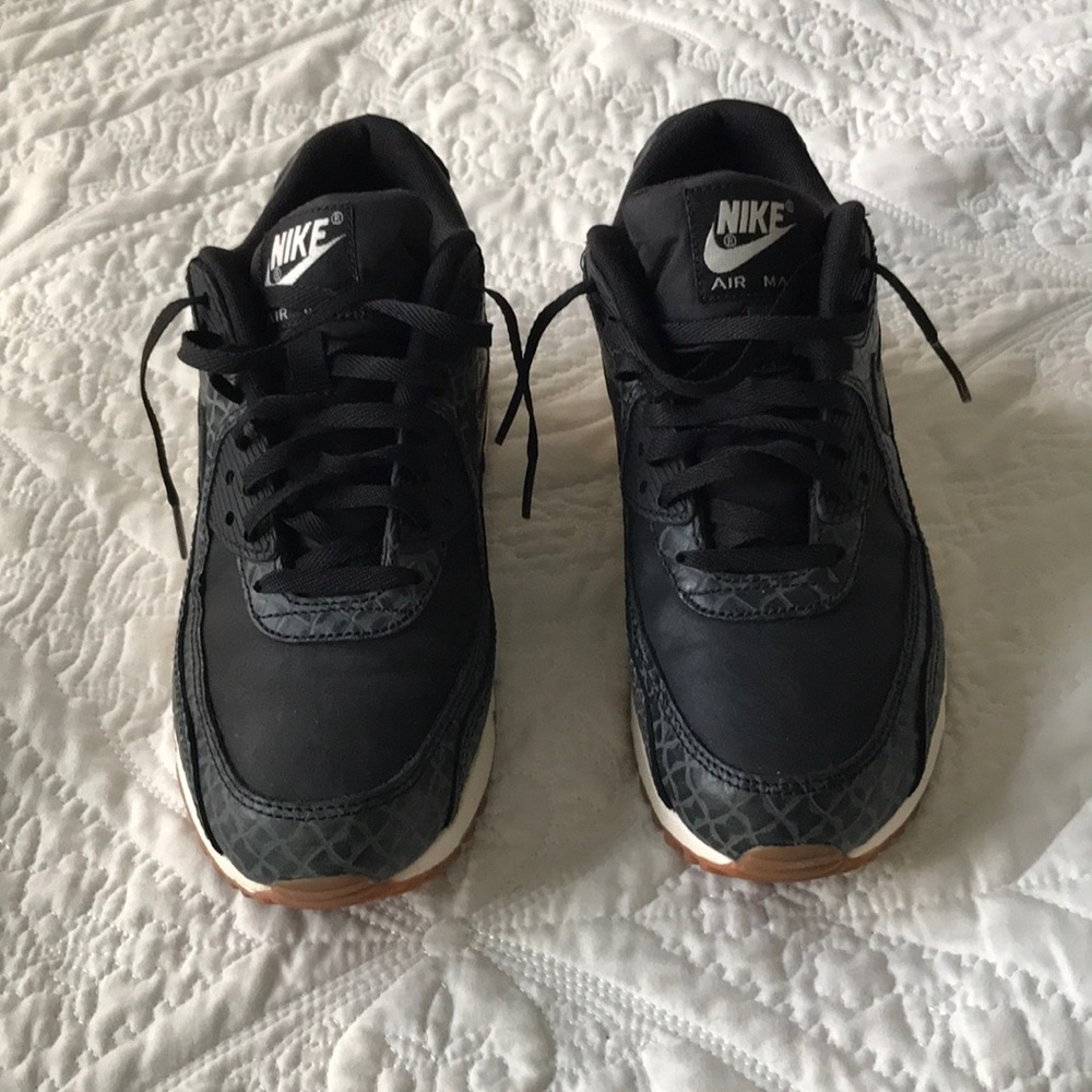 Women’s Nike Air Max sneakers